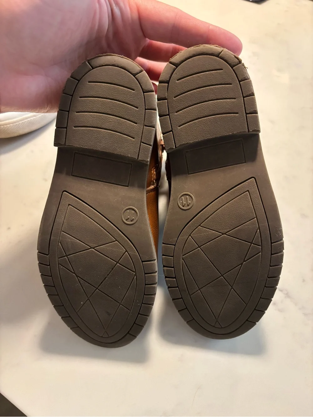 Cat & Jack Tan Pull-Tab Chelsea Boots for Kids